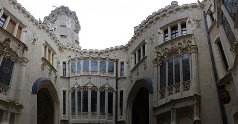 Fotografie Hluboká nad Vltavou-Zámostí